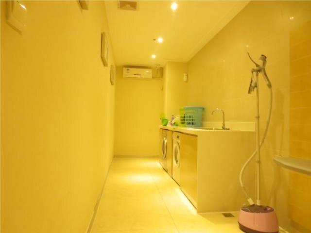 Хойчжоу: City Comfort Inn Huizhou Shuikou Huxi Avenue
