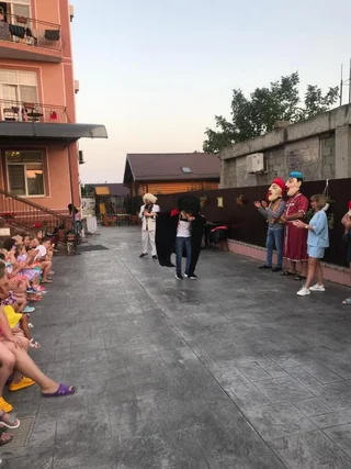 Анапа: Гостевой Дом Селини