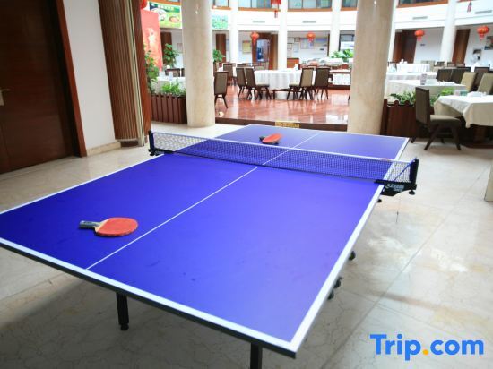 Баотин: Zhongnan Hot Spring Apartment Hotel