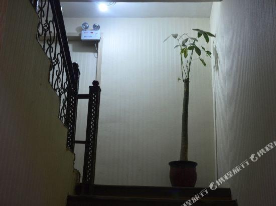 Чжэнчжоу: Yangtze River Express Hotel