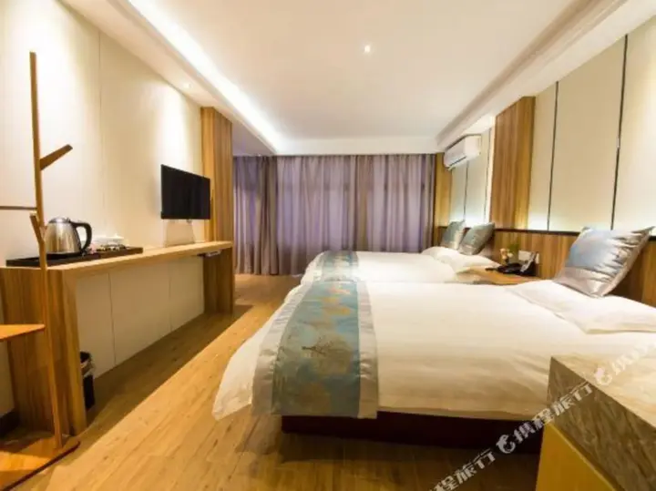 Чжоушань: Sanyuan Hotel - Zhoushan