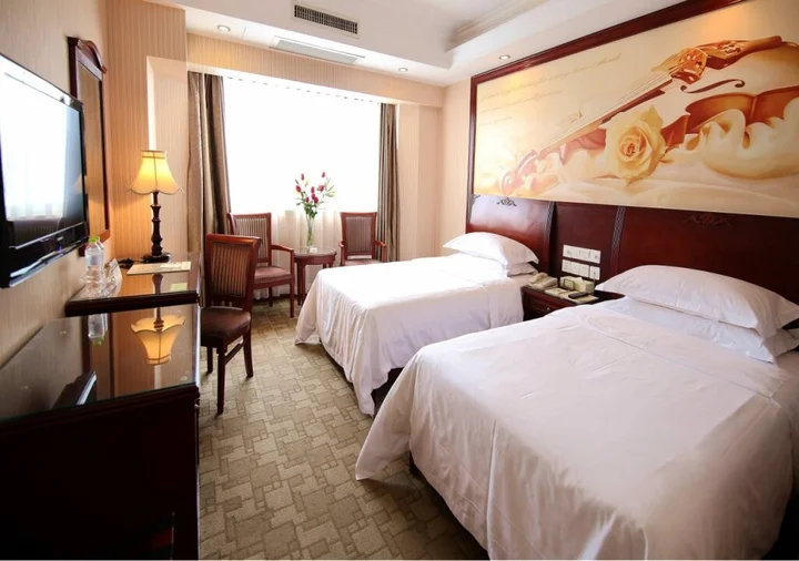 Наньнин: Vienna Hotel Nanning Train Station
