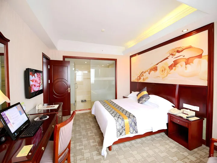 Наньнин: Vienna Hotel Nanning Train Station