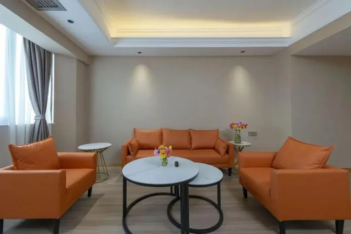 Наньнин: Vienna Hotel Nanning Train Station
