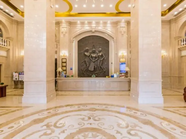 Фошань: Vienna International Hotel Guangzhou Guangfo