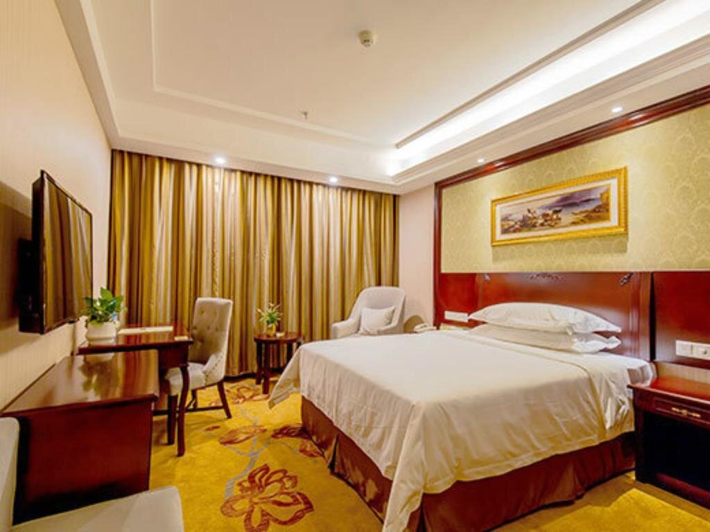 Шэньчжэнь: Vienna International Hotel Shenzhen Huanan City Store