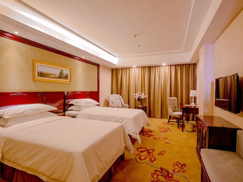 Шэньчжэнь: Vienna International Hotel Shenzhen Huanan City Store