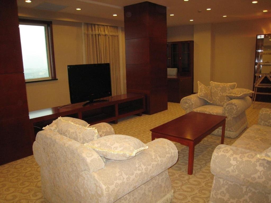 Хух-Хото: Elan Hotel Hohhot Railway Station