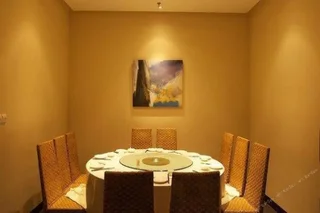Шанхай: Yue Hotel