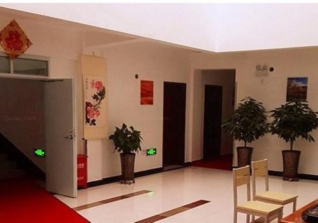 Урумчи: Urumqi Fu Shun Xiang Inn