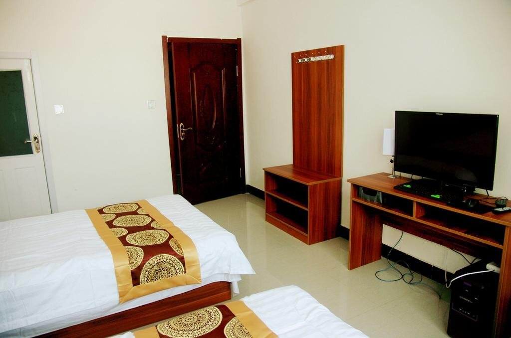 Хулун-Буир: Haina Hotel Erguna