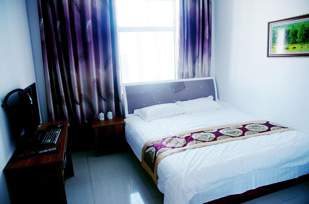 Хулун-Буир: Haina Hotel Erguna