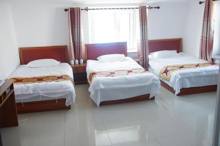 Хулун-Буир: Haina Hotel Erguna