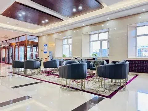 Хулун-Буир: Century Hotel