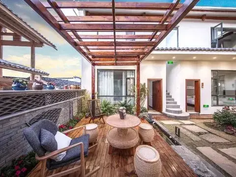 Баошань: Heshun Renjia Inn