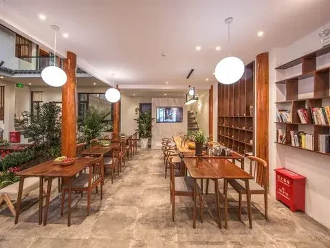 Баошань: Heshun Renjia Inn