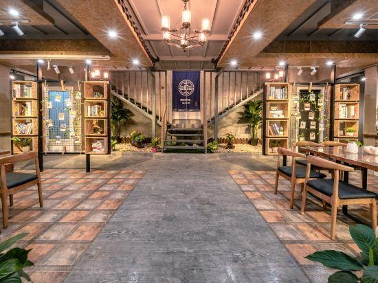 Чжоушань: Shengsi Kehan Little Inn