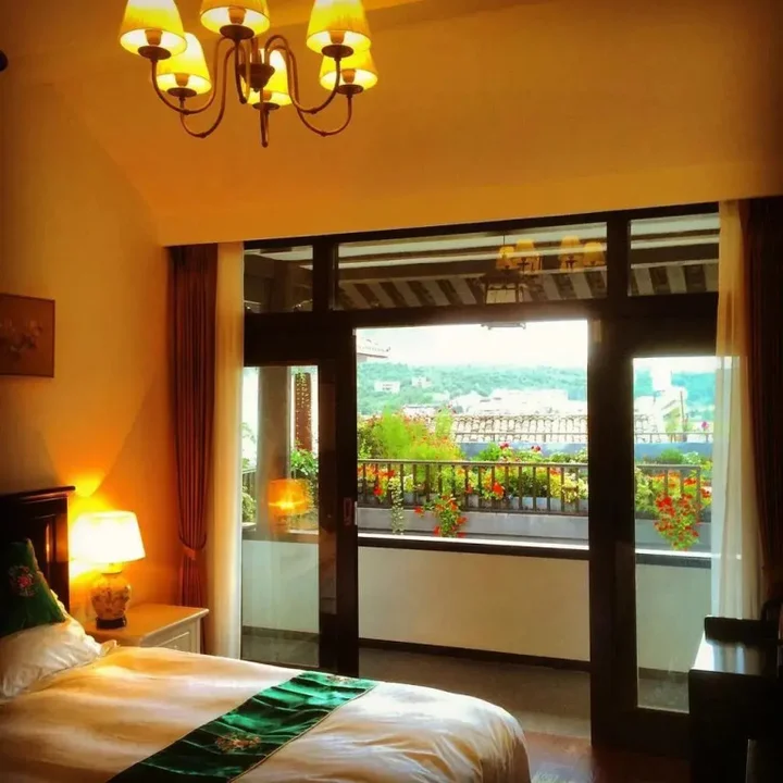 Баошань: Yonder Way Hotel