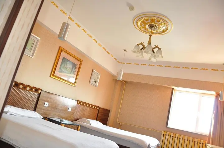 Хулун-Буир: Manzhouli Jinhaosi Inn