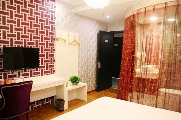 Циндао: City 118 Hotel Qingdao Licang Square