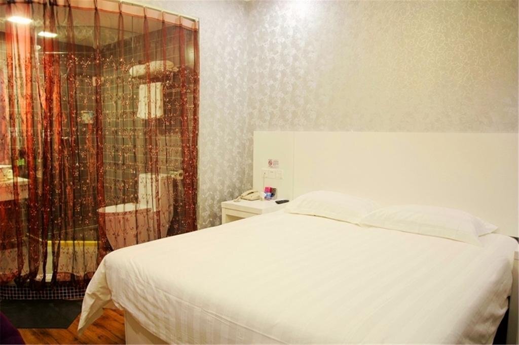 Циндао: City 118 Hotel Qingdao Licang Square