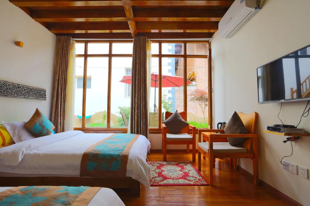 Шангри-Ла: Shangri-La Namcha Bhawa Inn