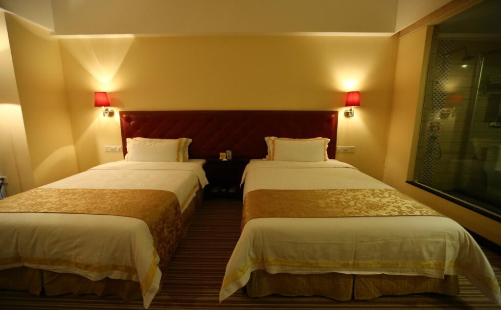 Foshan Friendly Holiday Hotel — фото 2