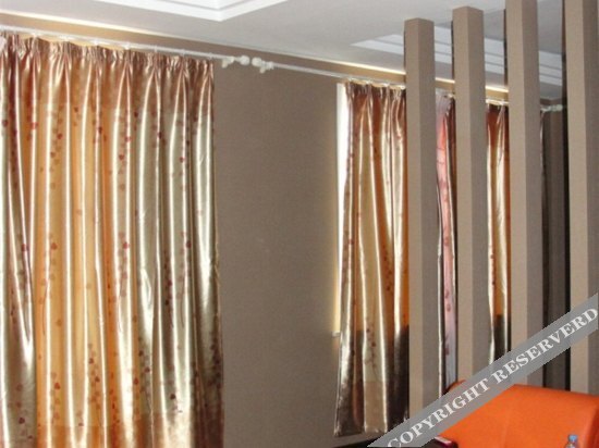 Муданьцзян: Jinhuwan Business Hotel