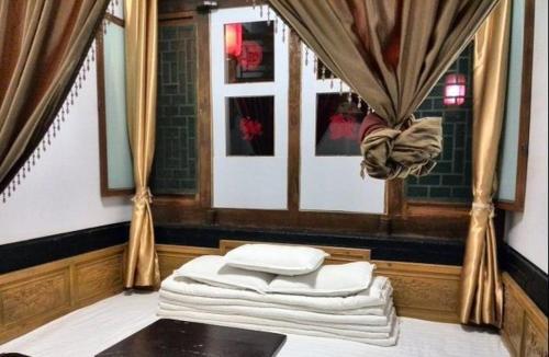 Цзиньчжун: Pingyao Yunxiangzhai Inn