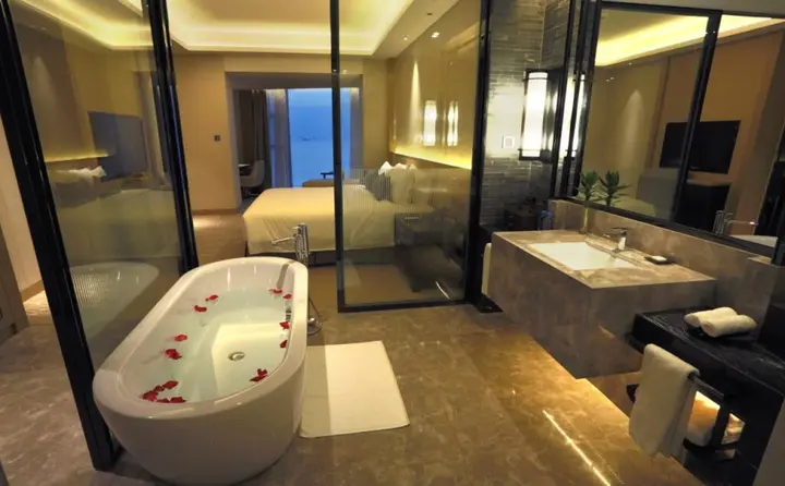 Бэйхай: Furama Hotel Beihai