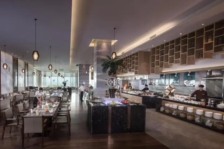 Бэйхай: Furama Hotel Beihai