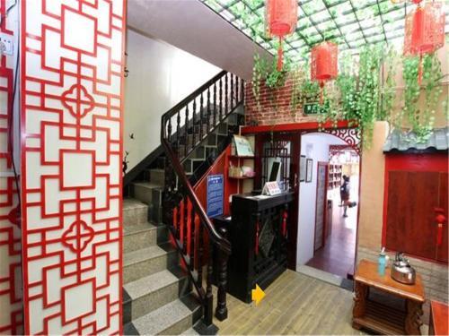 Яншо: Отель Yangshuo Jiangbian Inn