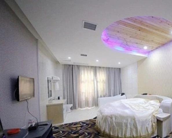 Чанша: Xinzhilian Ning'ai Love Hotel