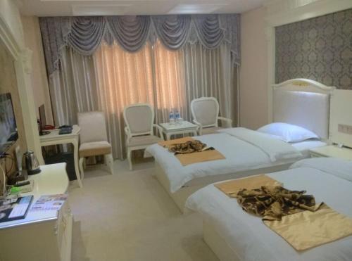 Куньмин: Kunming Baolilai Hotel Changshui Airport Branch