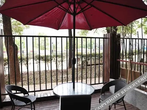 Ухань: Yi'erke City Chain Hotel Wuhan Nanhu Garden