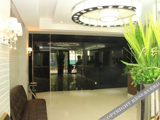 Ухань: Yi'erke City Chain Hotel Wuhan Nanhu Garden