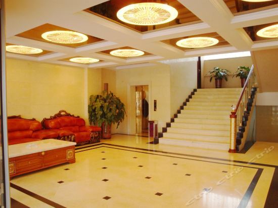 Иньчуань: Kunlun Holiday Hotel