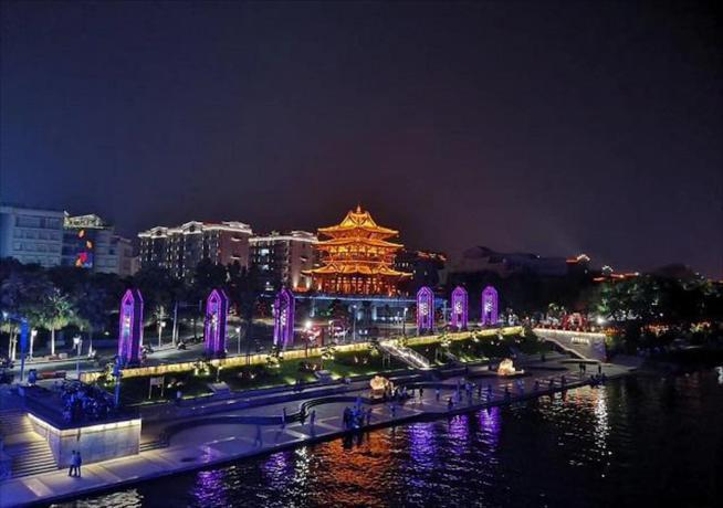 Гуйлинь: City Comfort Inn Guilin Qixing Park