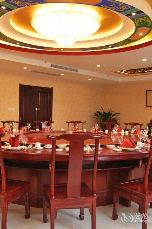 Линьи: Linyi Xizhi Hotel