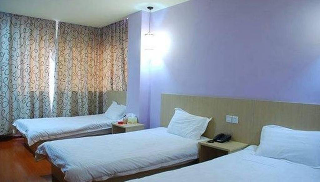 Уси: Ejea Hotel Central Station