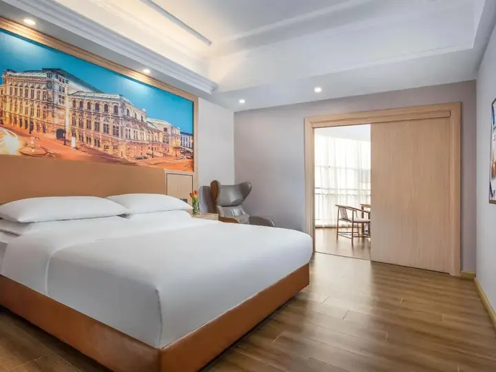 Шэньчжэнь: Vienna Int Hotel Shenzhen Songgang Wanzhao Square