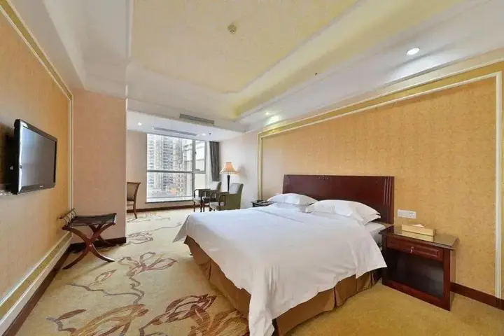 Шэньчжэнь: Vienna Hotel Shenzhen Songgang Yanchuan Road