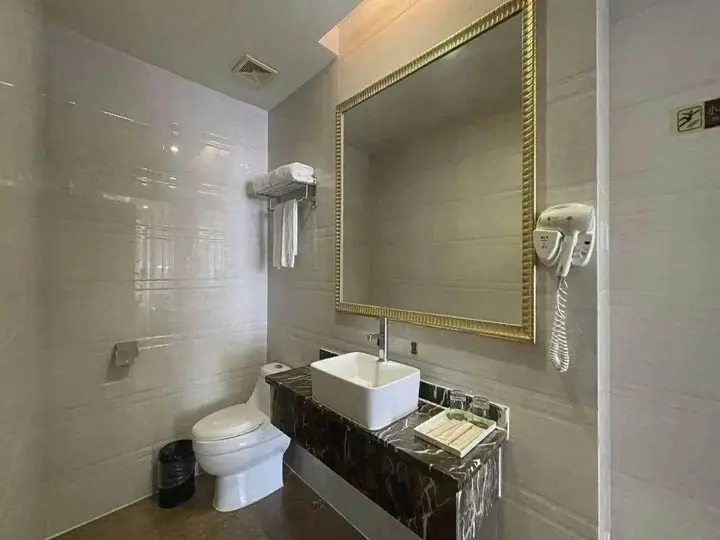 Шэньчжэнь: Vienna Hotel Shenzhen Songgang Yanchuan Road