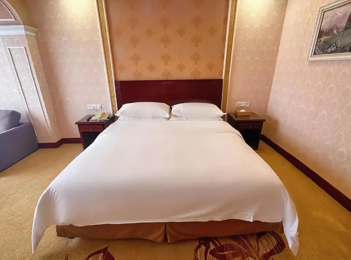 Шэньчжэнь: Vienna Hotel Shenzhen Songgang Yanchuan Road