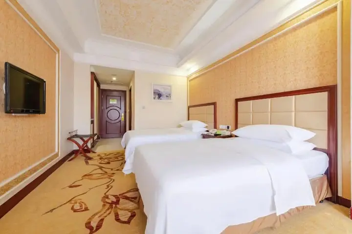 Шэньчжэнь: Vienna Hotel Shenzhen Songgang Yanchuan Road