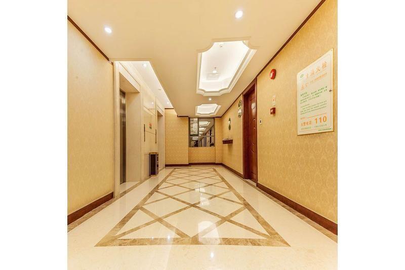 Шэньчжэнь: Vienna Hotel ( Shenzhen Fuyong Bridge Branch)
