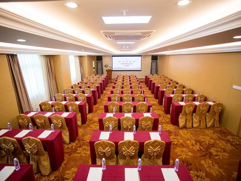 Шэньчжэнь: Vienna 3 Best Henggang Cuihu Shangzhuang