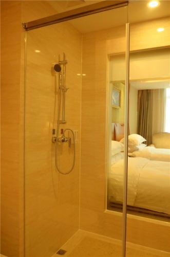 Шэньчжэнь: Vienna 3 Best Henggang Cuihu Shangzhuang