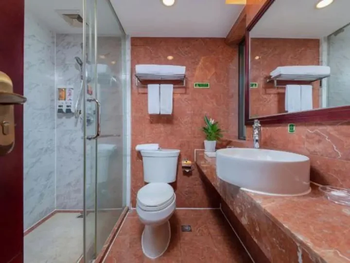 Шэньчжэнь: Vienna Hotel Shenzhen Henggang New City