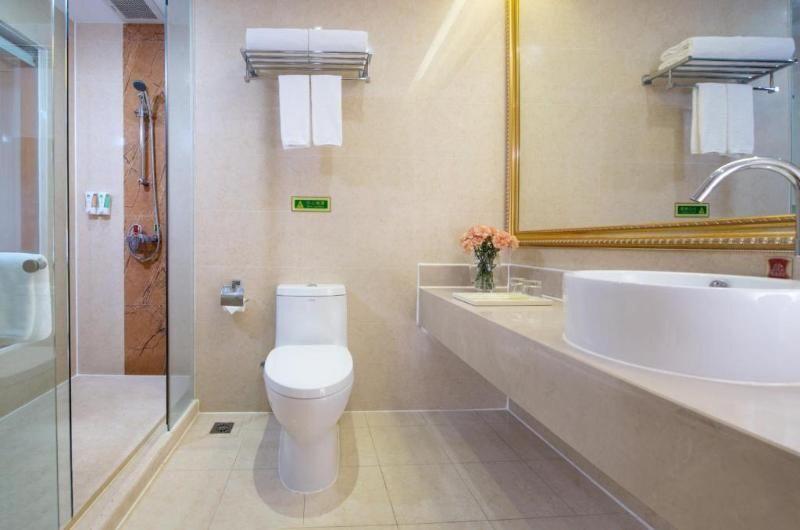 Шэньчжэнь: Vienna Hotel Shenzhen East Railway Station Branch